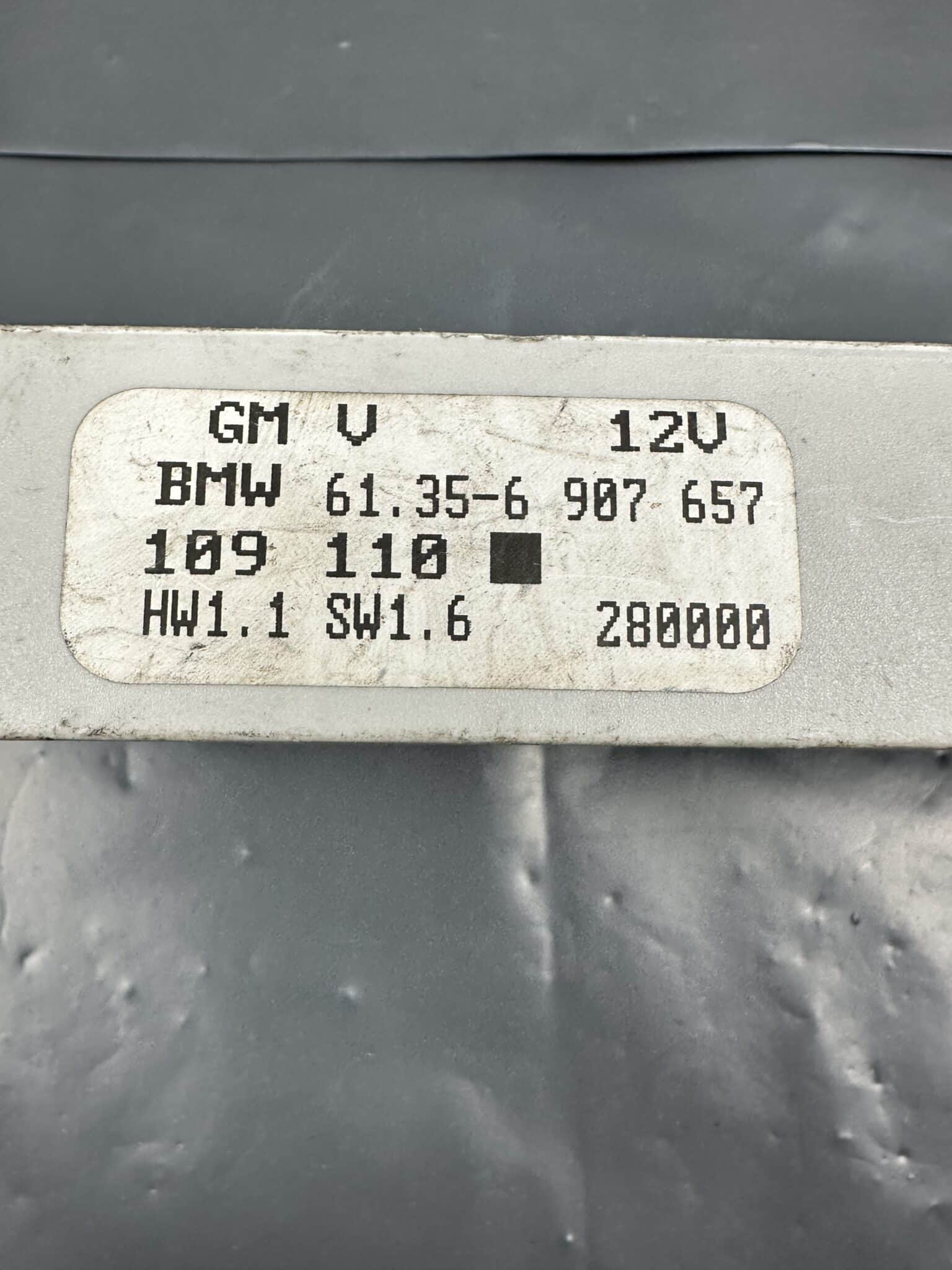 6907657 BMW E46 Comfort Control Module
