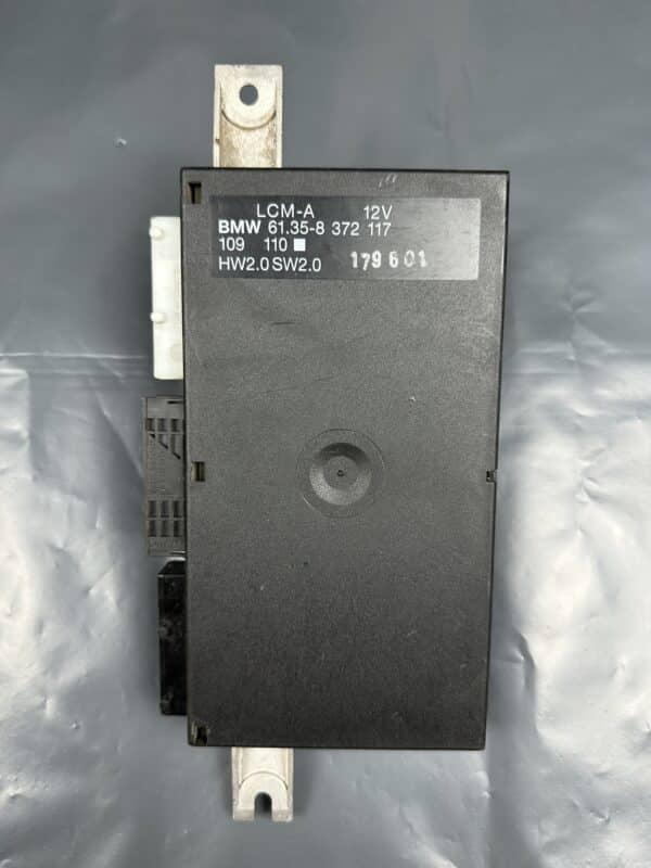 8372117 BMW E38 E39 LCM Headlight Control Module Unit