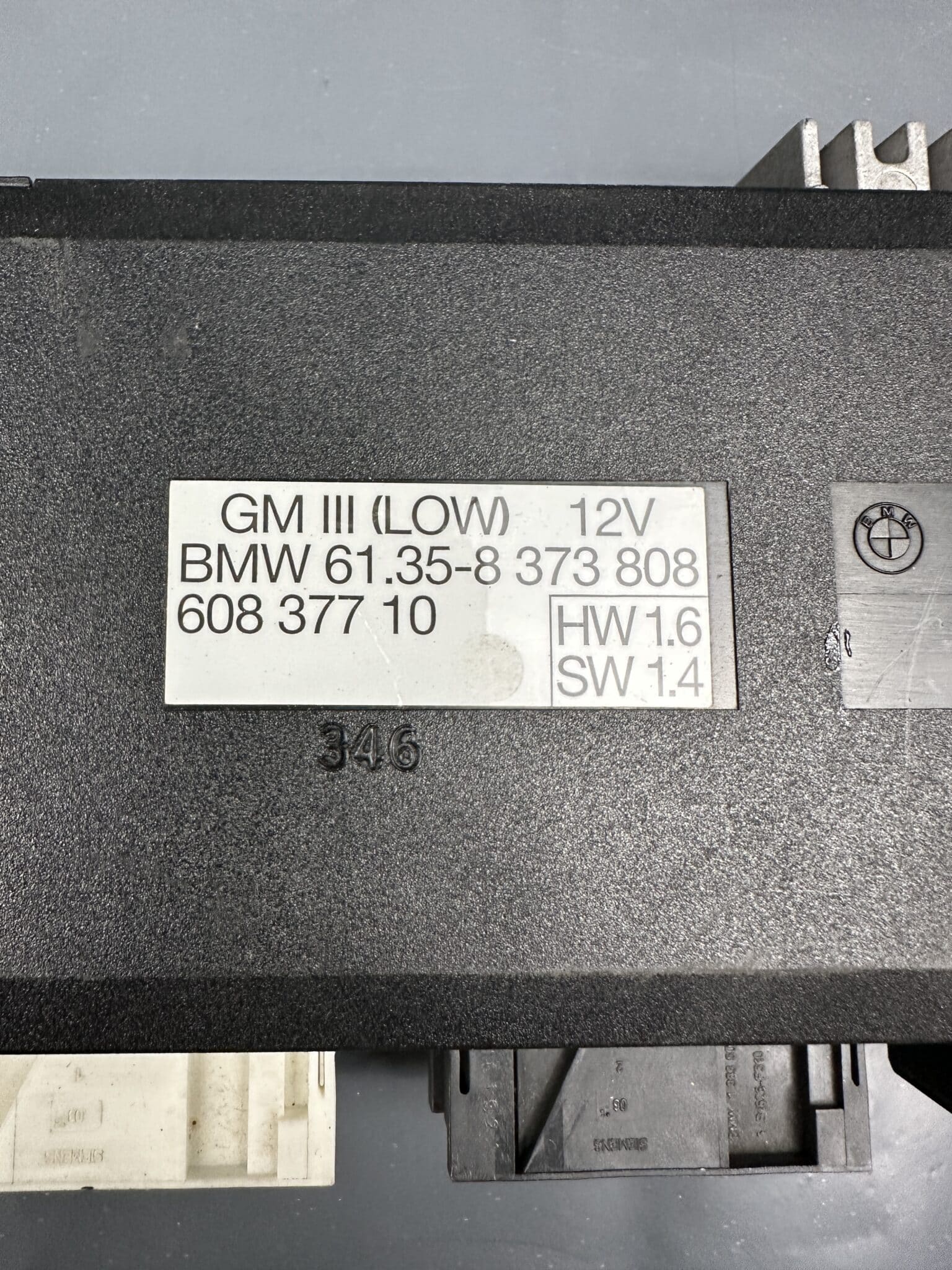8373808 BMW E39 Body / Comfort Control Module