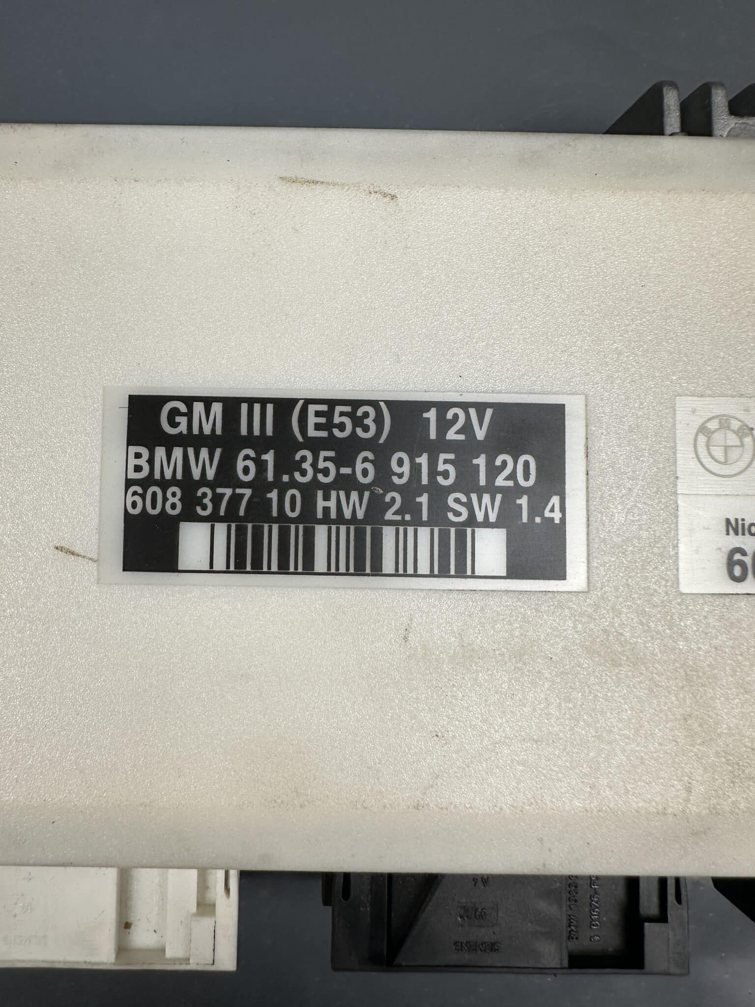 6915120 BMW E53 Body / Comfort Control Module 601-0731-015 LEAR