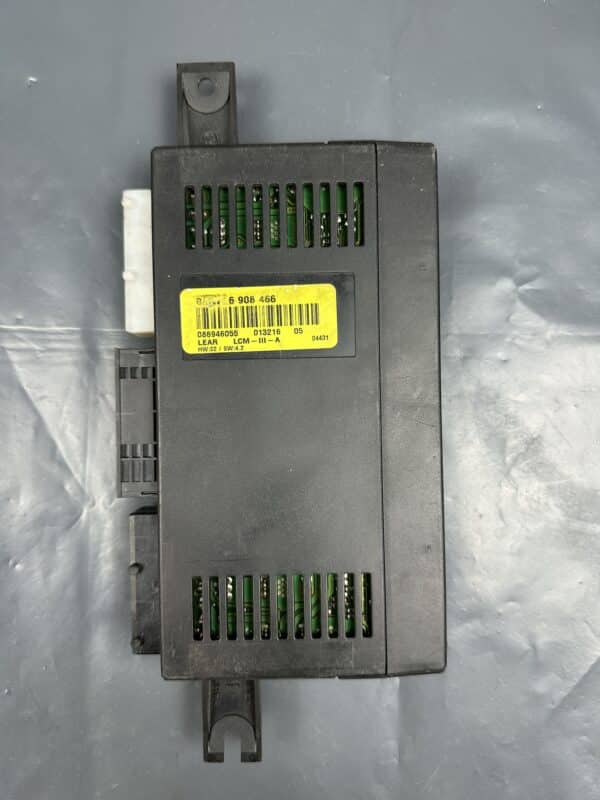 6908466 BMW E38 E39 LCM III Headlight Control Module