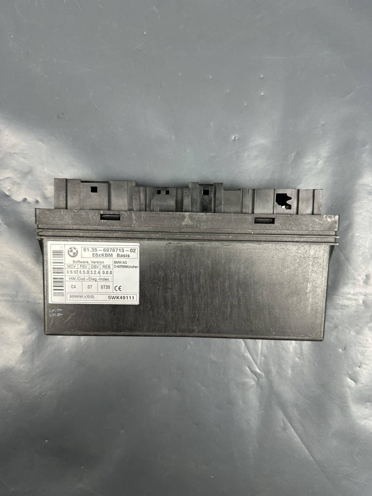 6978713-02 BMW E60 E61 Body Control Module KBM LOW / Comfort Module