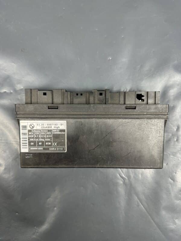 6957143-01 BMW E60 E61 Body Control Module KBM HIGH / Comfort Module
