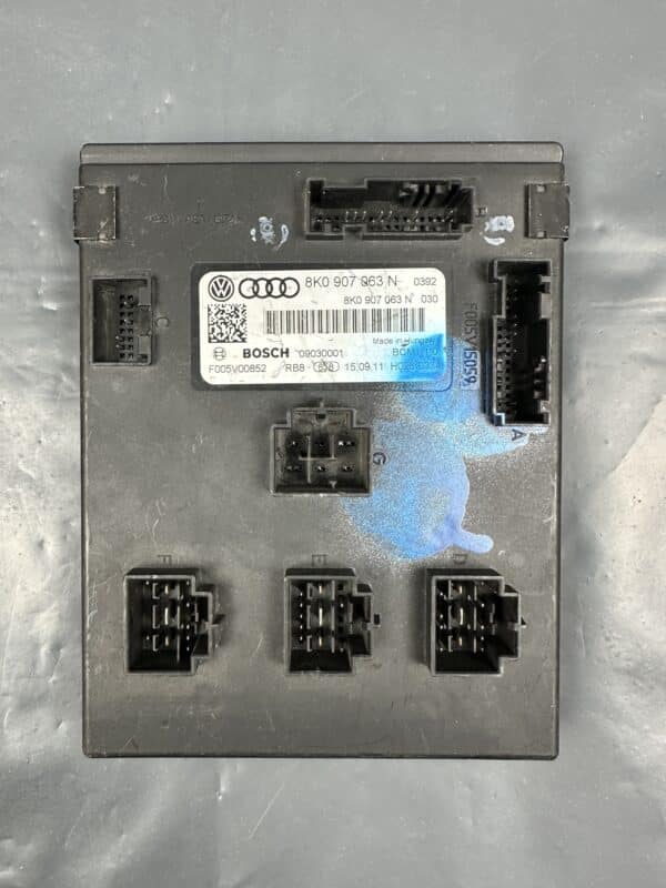 8K0907063N AUDI A4 B8 A5 8T BCM Body Control Module F005V00852
