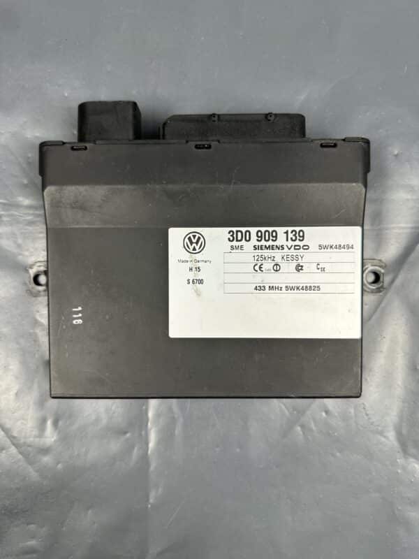 3D0909139 VW Phaeton / Porsche Cayenne KESSY Control Module 5WK48494