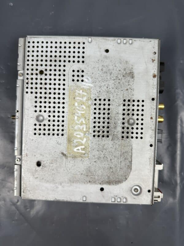 A2035452740 Mercedes-Benz W203 Audio Amplifier