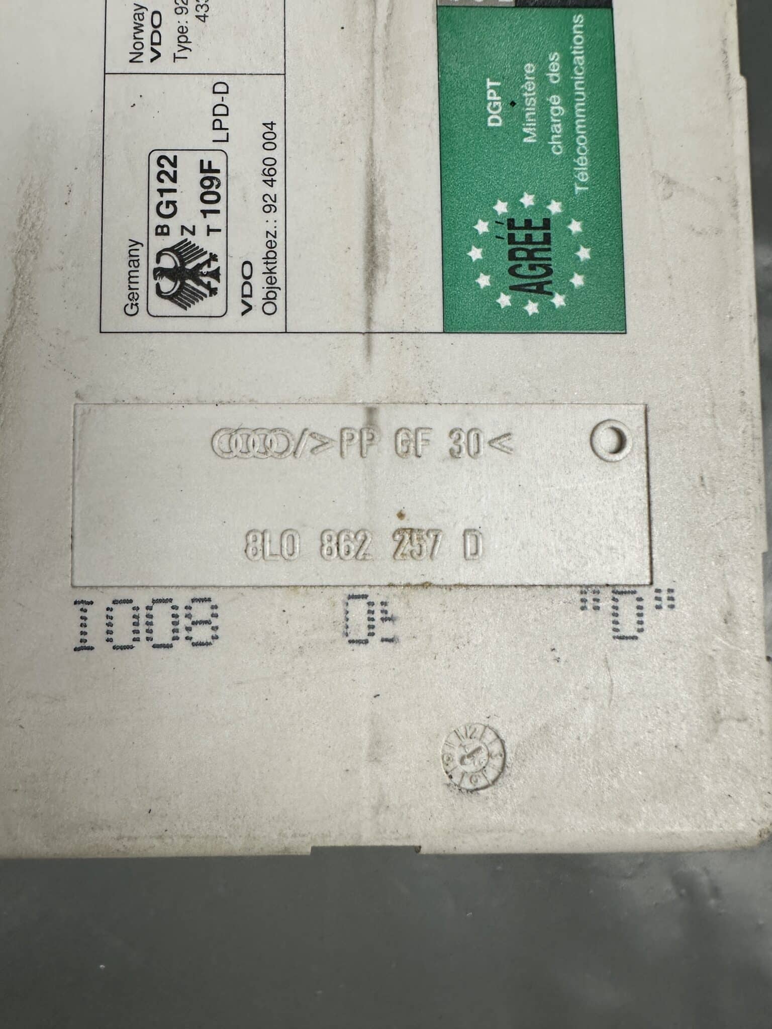 8L0862257D AUDI A3 A4 Central Lock Pump