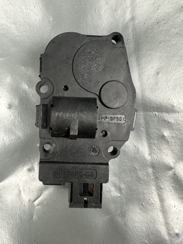 410475520 Mercedes-Benz HVAC Flap Actuator Air Distribution Motor