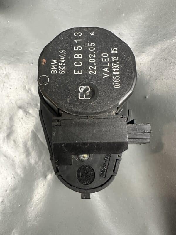 6935440.9 BMW HVAC Flap Actuator Air Distribution Motor