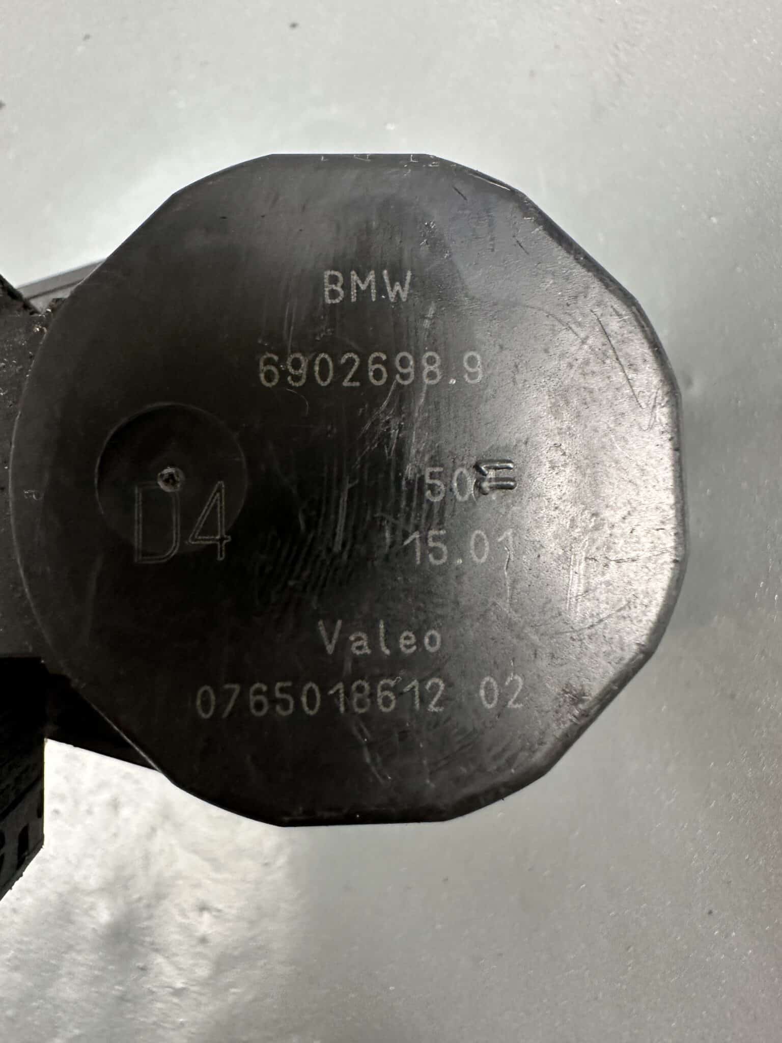 6902698.9 BMW HVAC Flap Actuator Air Distribution Motor