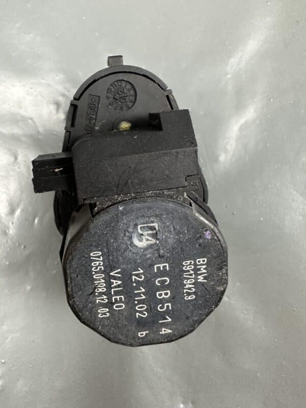 6917942.9 BMW HVAC Flap Actuator Air Distribution Motor