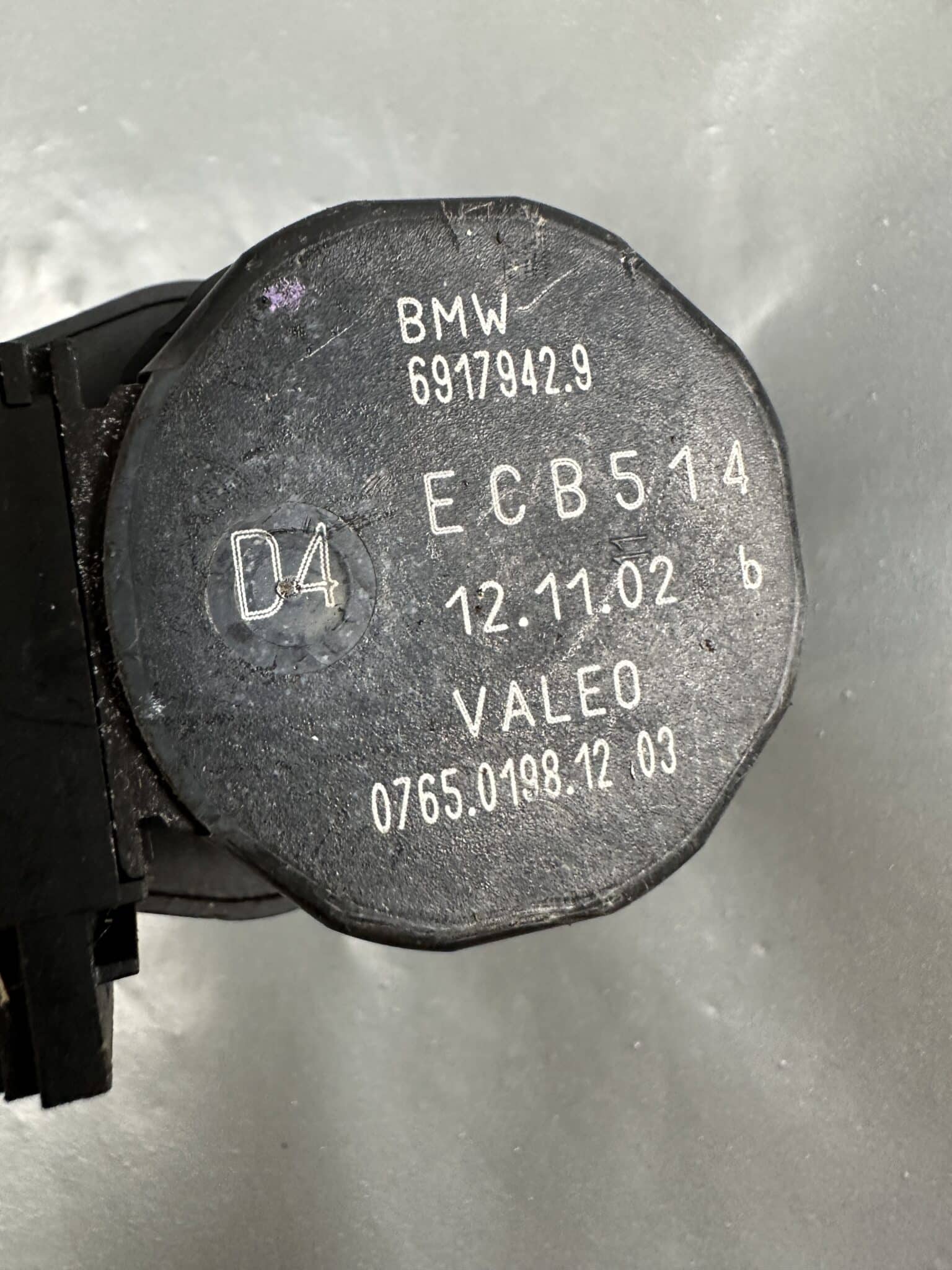 6917942.9 BMW HVAC Flap Actuator Air Distribution Motor
