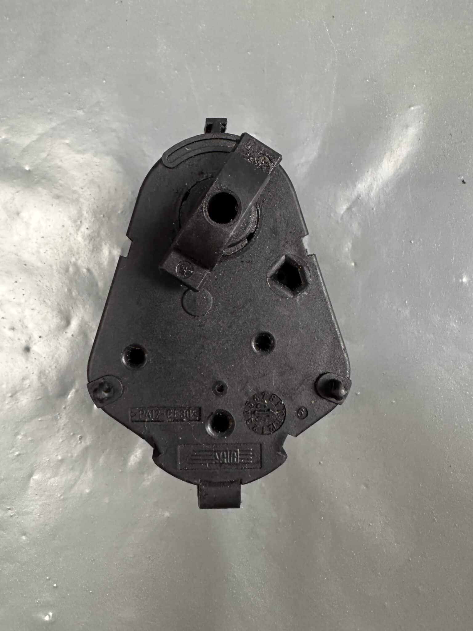 6935444.9 BMW HVAC Flap Actuator Air Distribution Motor