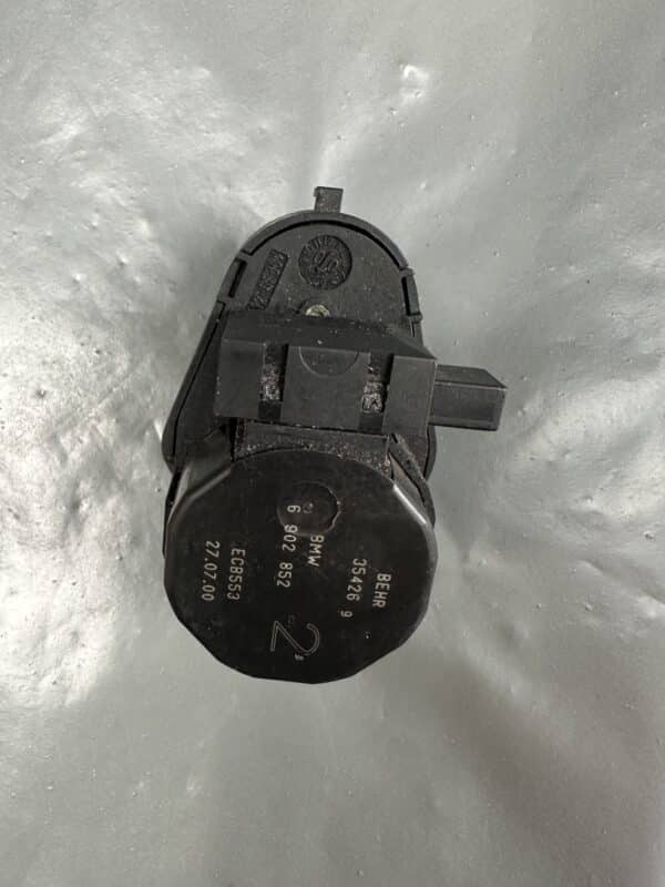6902852 BMW HVAC Flap Actuator Air Distribution Motor