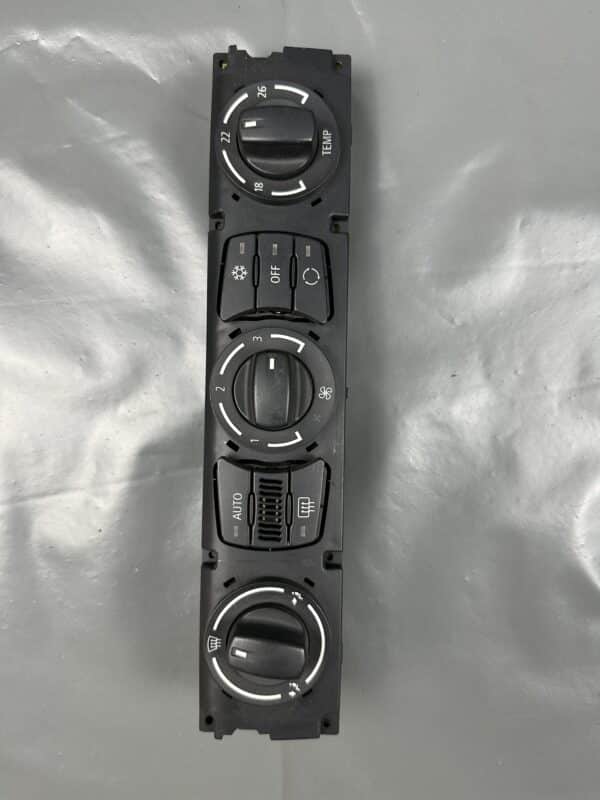 64116938548-01 / 6938548 BMW E60 E61 Climate Control Panel