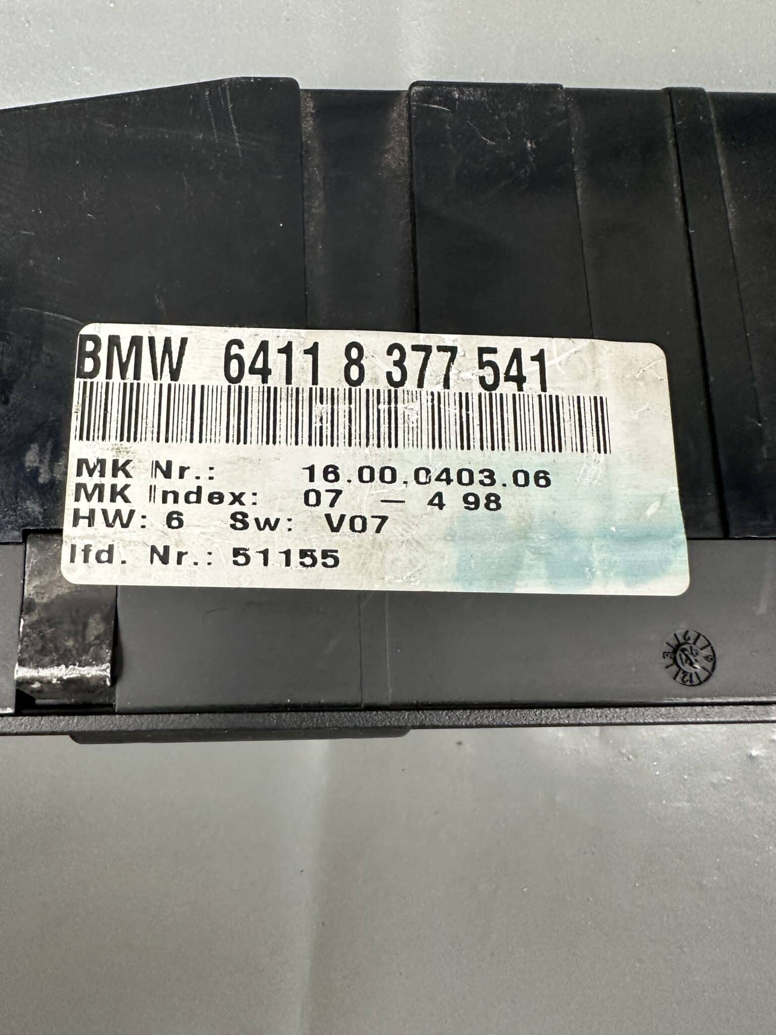 64118377541 / 8377541 BMW E38 Climate Control Panel