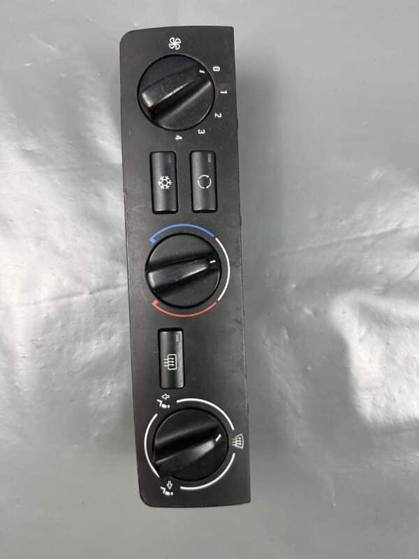 64116931839 / 6931839 BMW E46 Climate Control Panel