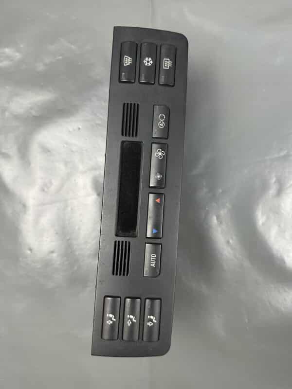 64116914009 / 6914009 BMW E46 Climate Control Panel