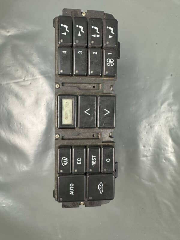 2028300785 Mercedes W202 Climate Control Panel