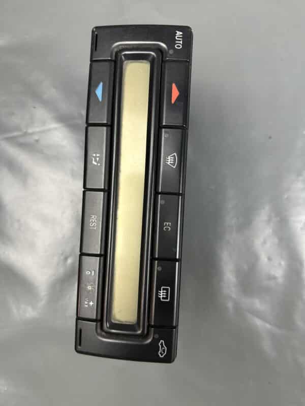 2028301385 Mercedes W202 S202 R129 Climate Control Panel