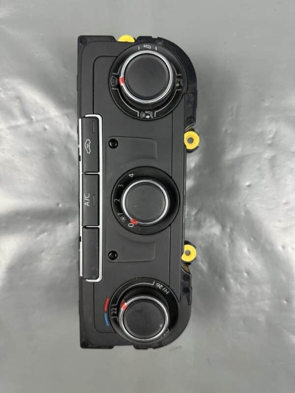 7E0907047AK / 5HB01226946 Volkswagen T6 Transporter Climate Control Panel