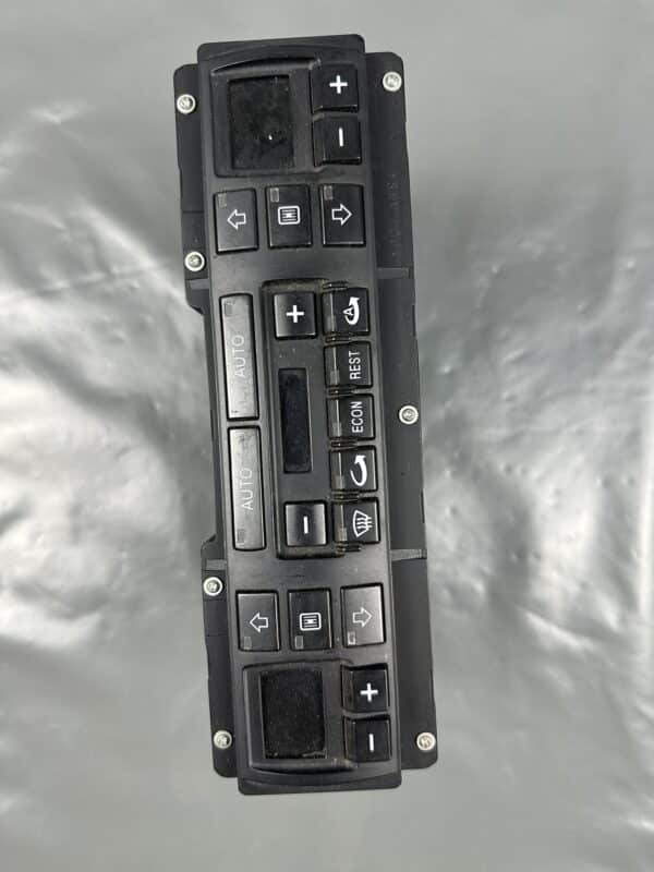 4D0820043C / 5HB00715501 Audi A8 S8 D2 Climate Control Panel