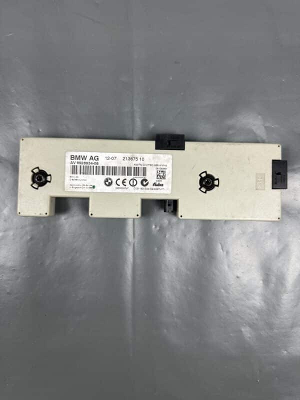 65209187658 / 6928934-08 BMW E82 E90 E92 Antenna Amplifier Diversity 868.4 MHz