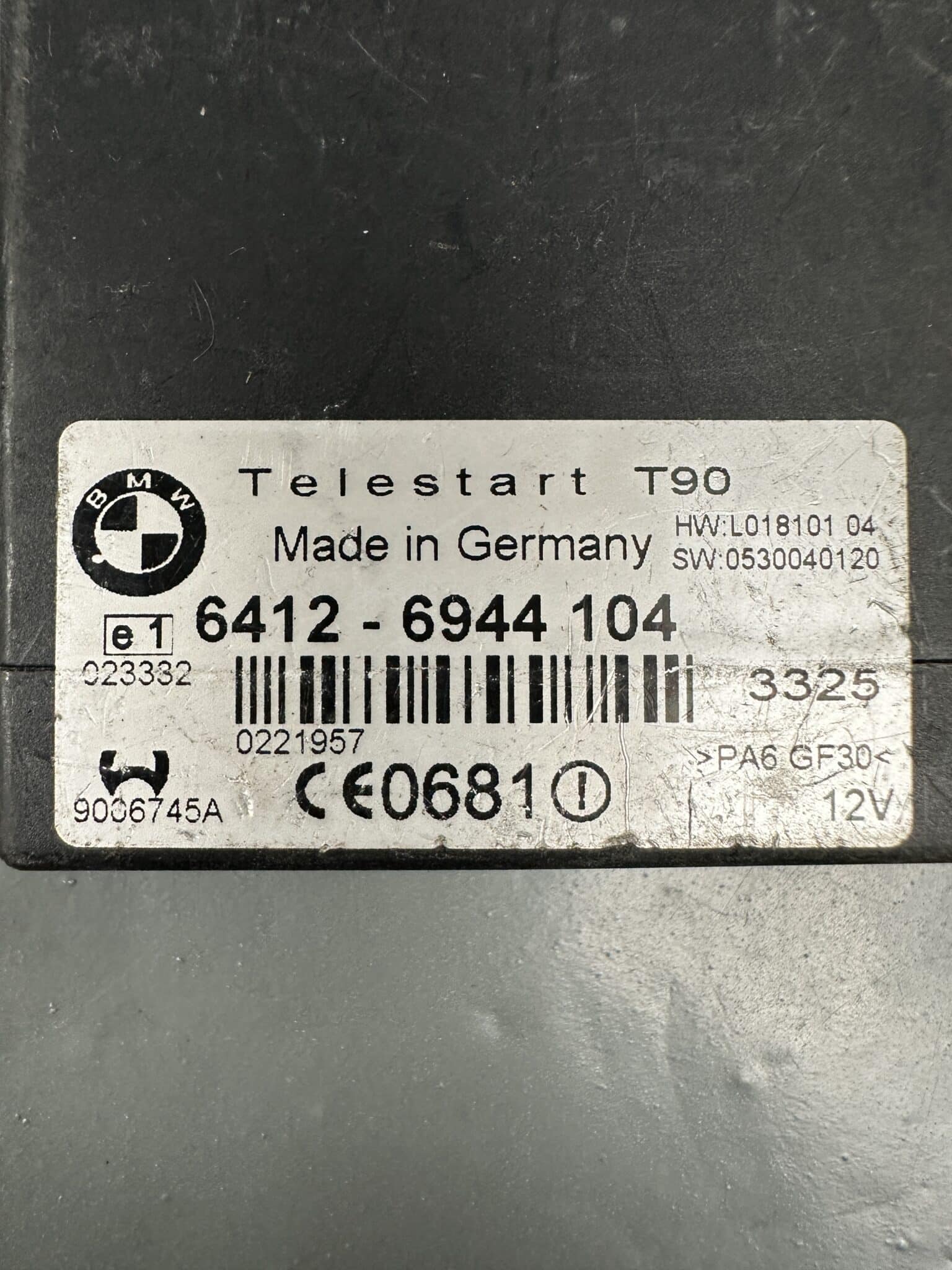 64126944104 / 6944104 BMW X5 E53 Webasto Telestart T90 Receiver Module