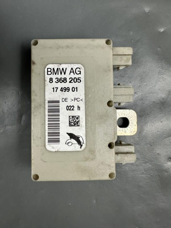 65248368205 / 8368205 BMW E46 E65 E66 E67 Radio Antenna Trap Circuit Signal Filter