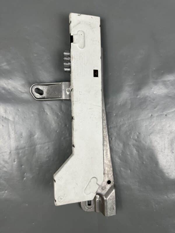 A2118200089 / 2118200089 Mercedes W211 E-Class Radio Antenna Amplifier