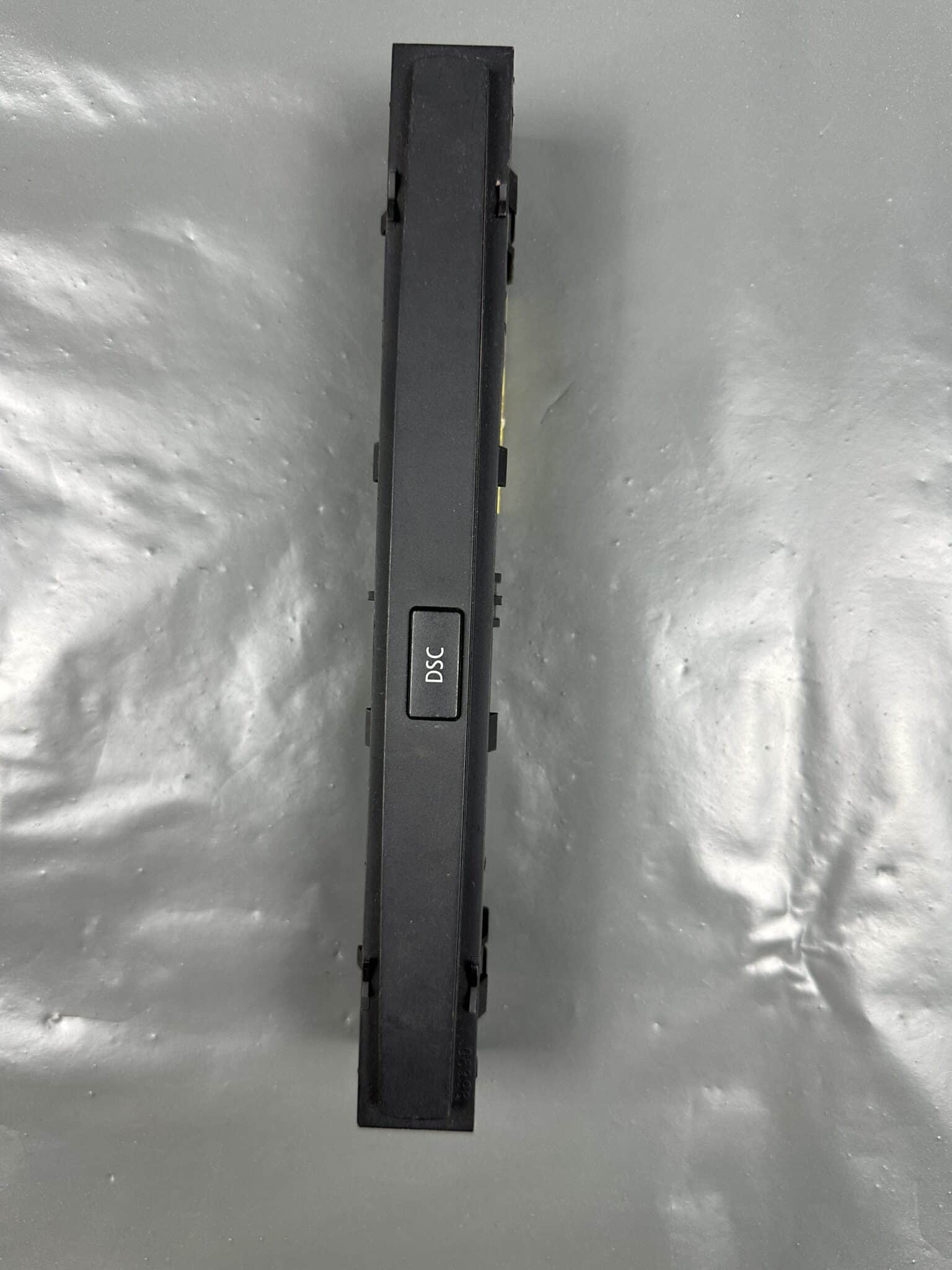 61316933529-01 / 6933529-01 BMW E60 E61 DSC Center Console Switch Panel