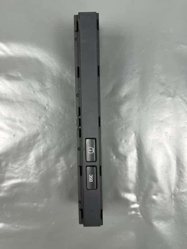 61316914731 / 6914731 BMW E46 DSC Tyre Pressure RDC Center Console Switch Panel