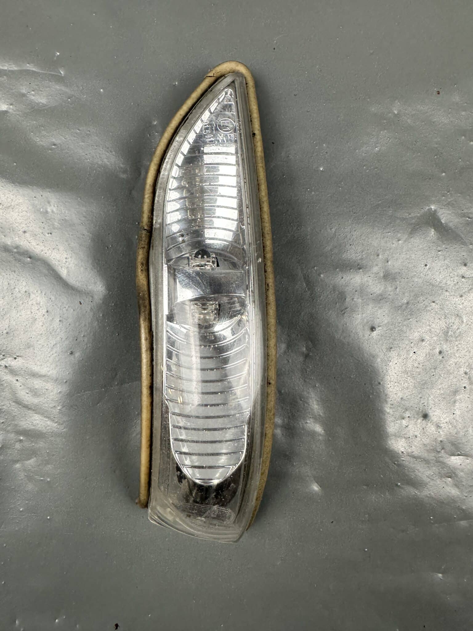 A1698200521 / A3140439 Mercedes W169 W245 Left Wing Mirror Turn Signal Indicator