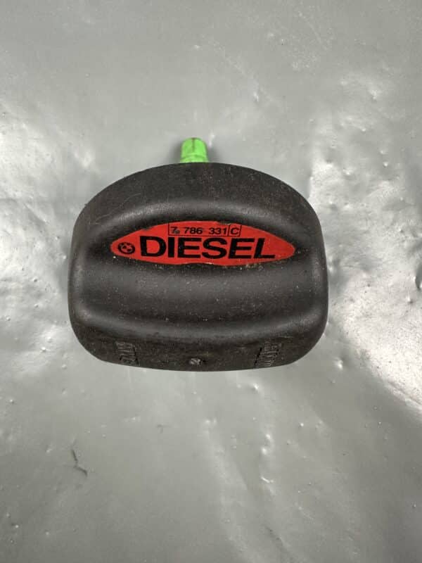 7786331C / 7 786 331 C BMW E46 E60 E61 E87 E53 E70 Diesel Fuel Tank Cap