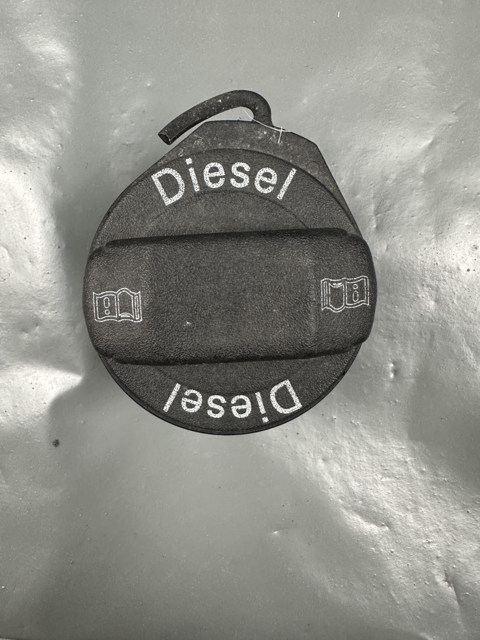 1J0201553AC Volkswagen Golf Audi A4 A6 Skoda Superb Diesel-Tankdeckel