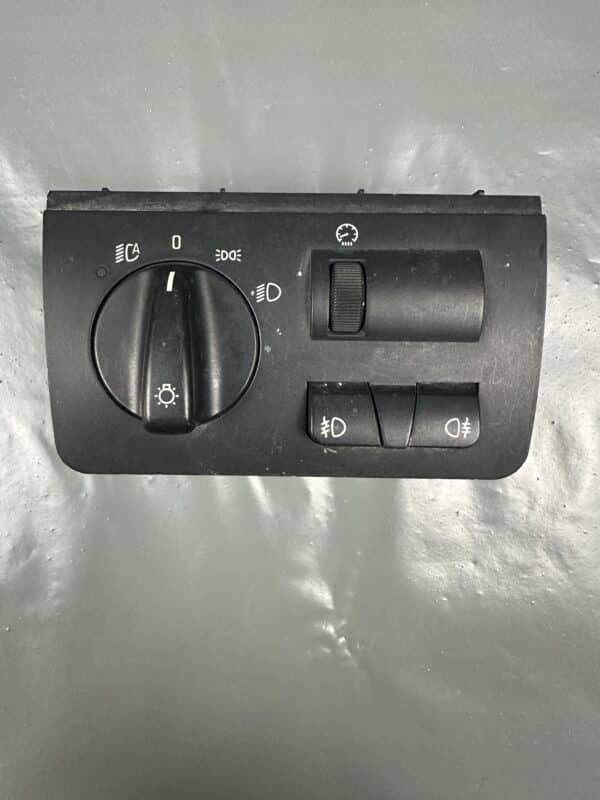 6930244 / 037045071 BMW X5 E53 LEAR Adaptive Headlight Light Control Switch Module – OEM Used & Tested