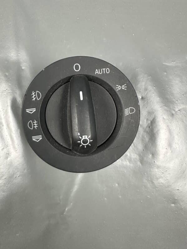 4F2941531D Audi A6 S6 C6 4F Allroad RHD Headlight Light Control Switch – OEM Used & Tested