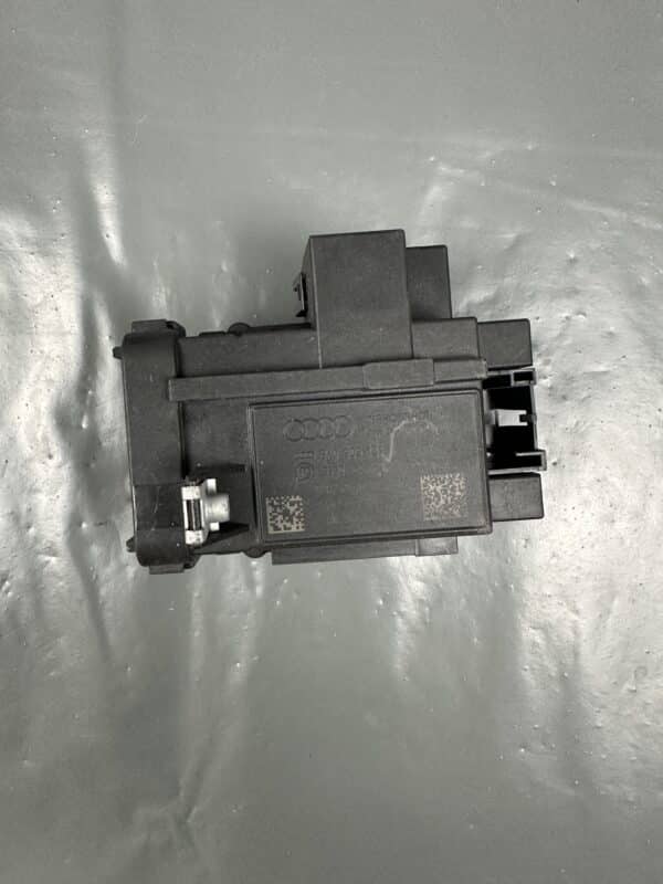 8K0909131D / 3330430102 Audi A4 B8 A5 8T Q5 8R Electronic Ignition Switch – OEM Used & Tested