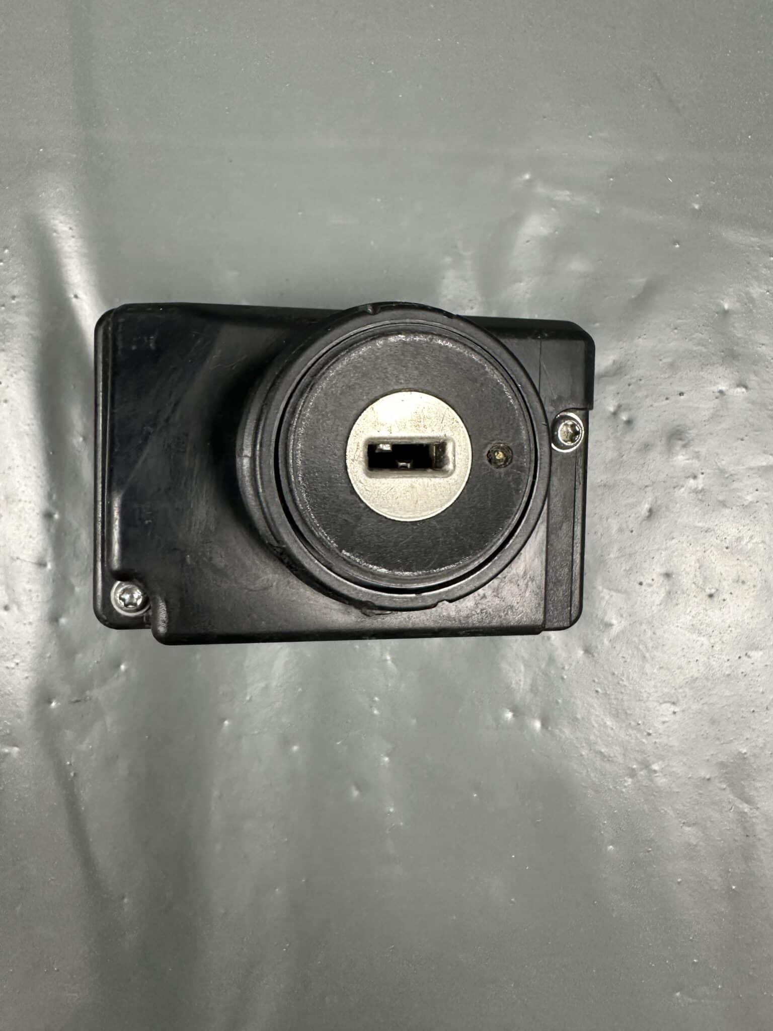 3D0905865C / 33300101 VW Phaeton 3D Touareg 7L Conmutador de encendido electrónico – Original Usado y Probado