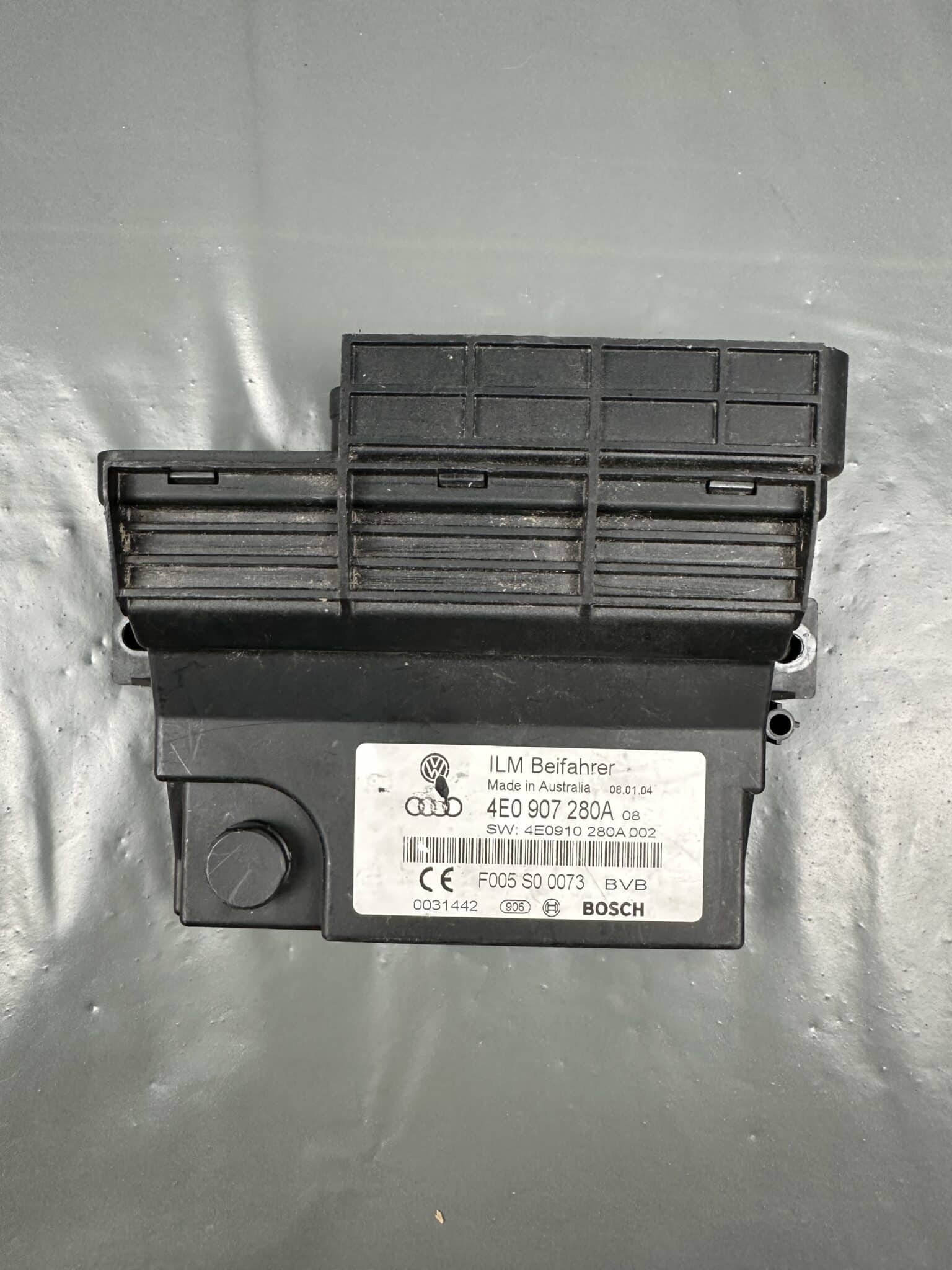 4E0907280A / F005S00073 Audi A8 D3 4E ILM Beifahrer Power Supply Module – OEM Used & Tested