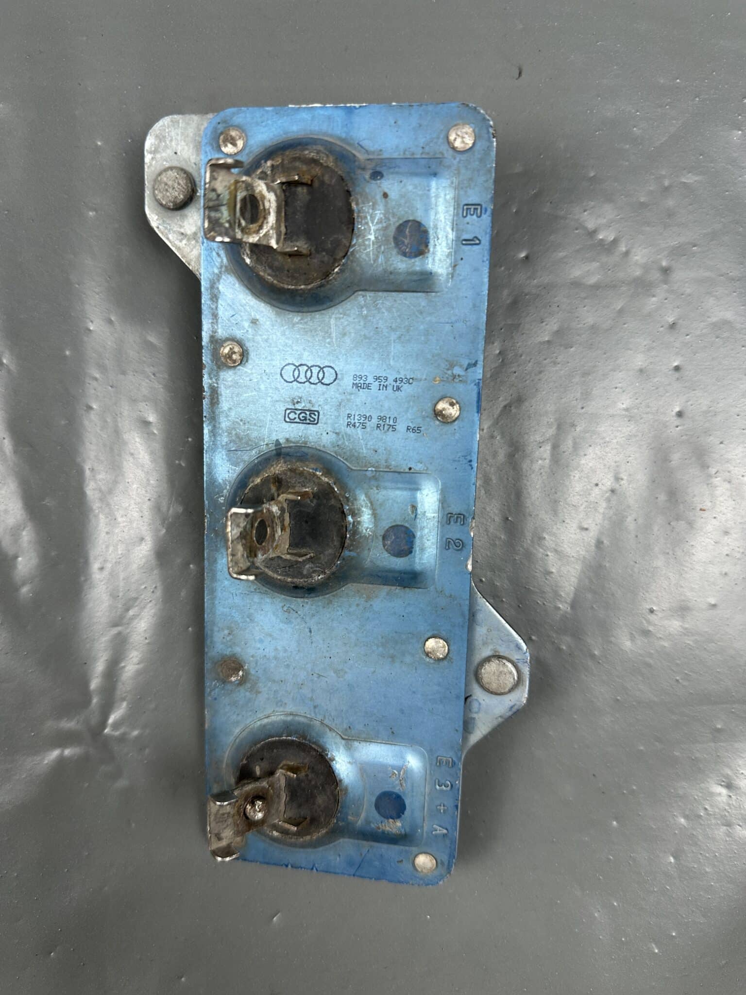 893959493C Audi 80 B3 B4 90 Coupe Cabrio Blower Motor Resistor – OEM Used & Tested