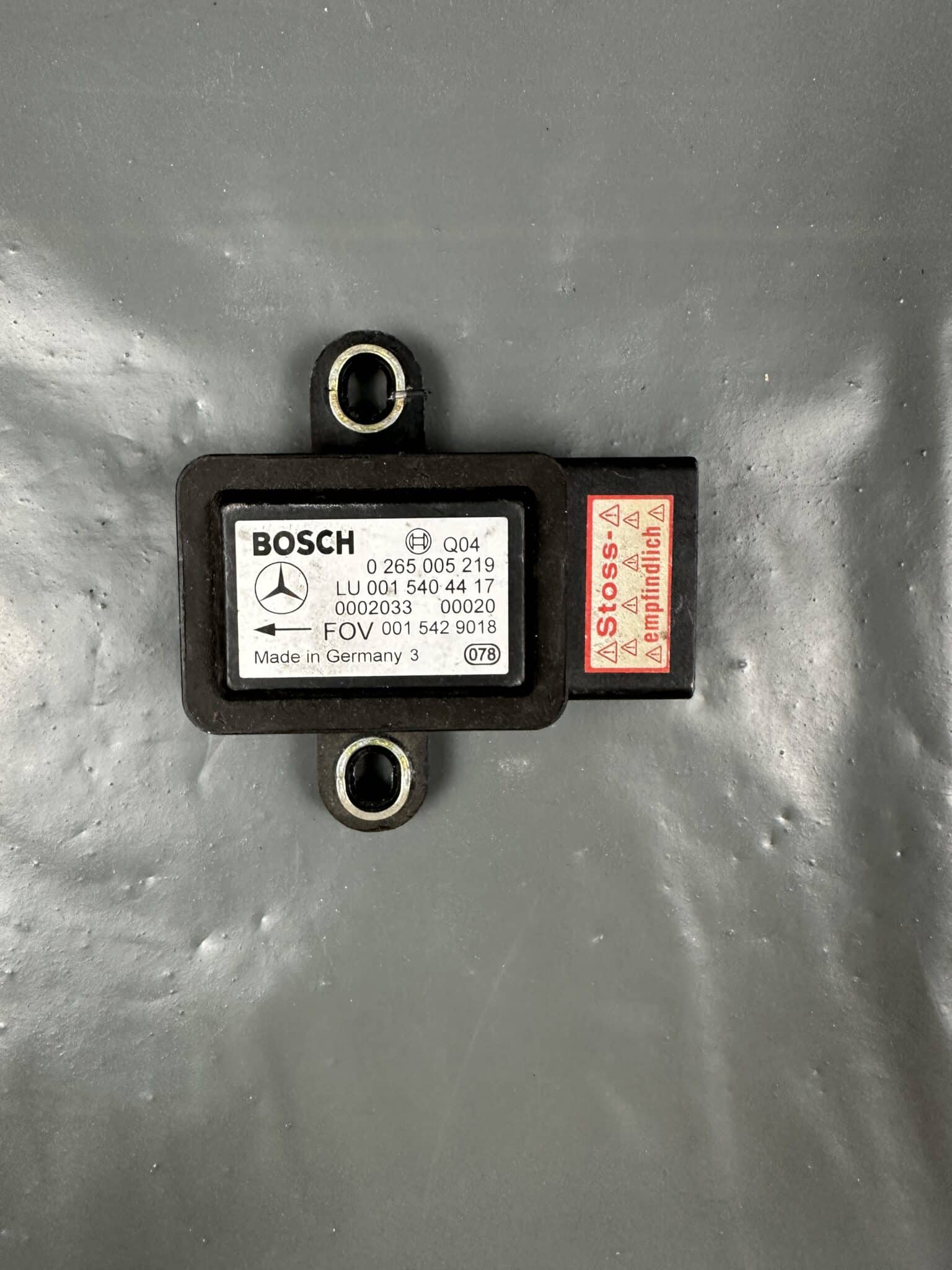 A0015404417 / 0265005219 Mercedes A-Class W168 Bosch ESP Yaw Rate Sensor – OEM Used & Tested