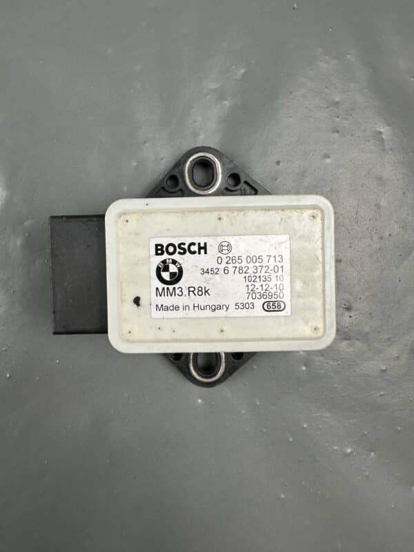 34526782372 / 0265005713 BMW X1 E84 X3 E83 Z4 E89 E90 xDrive Bosch DSC Yaw Rate Sensor – OEM Used & Tested