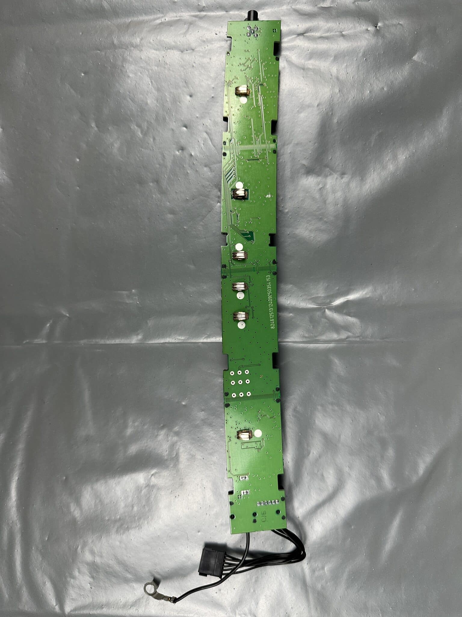 65206931718 / 6931718 BMW E60 M5 Diversity Antenna Amplifier 868MHz – OEM Used & Tested