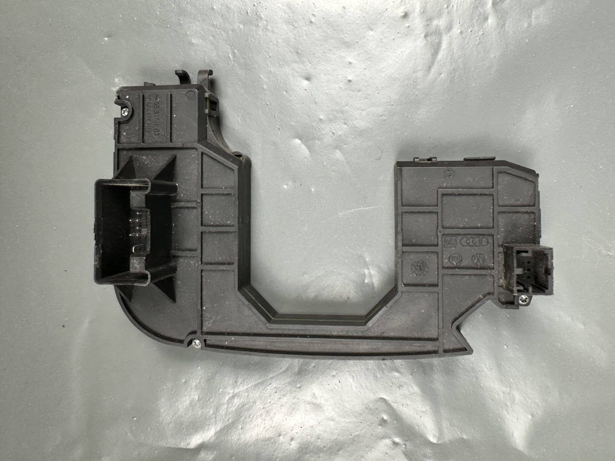 8E0953549N / 8E0953549L Audi A4 S4 B6 Steering Column Module – OEM Used & Tested