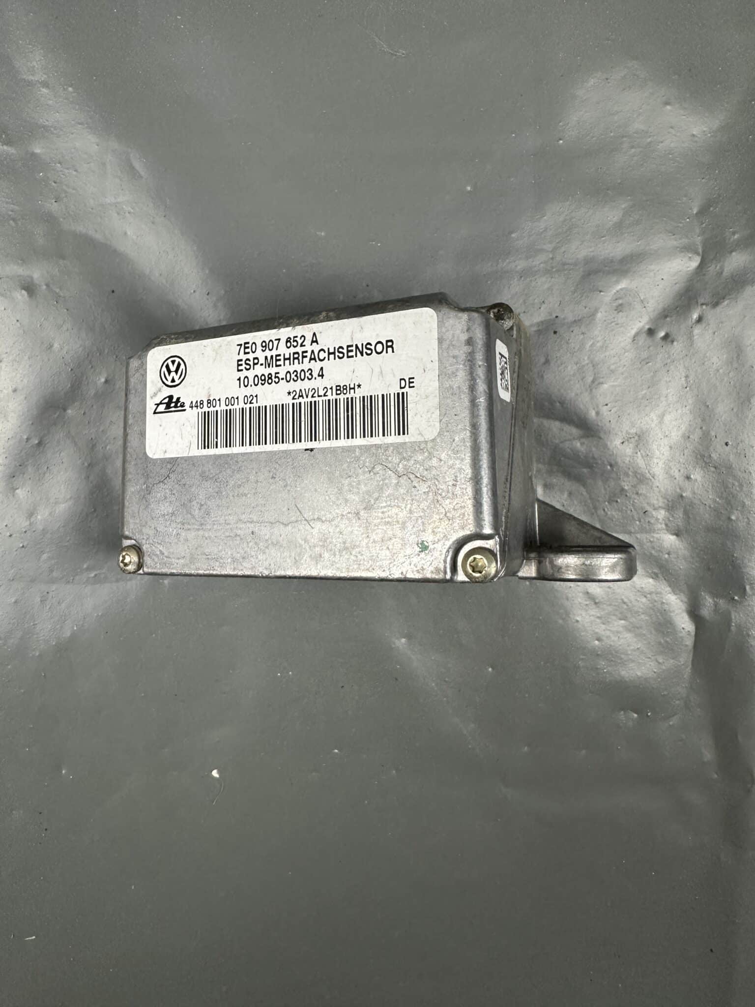 7E0907652A / 10.0985-0303.4 VW Touareg 7L Audi TT 8N Porsche Cayenne ESP Sensor – OEM Used & Tested
