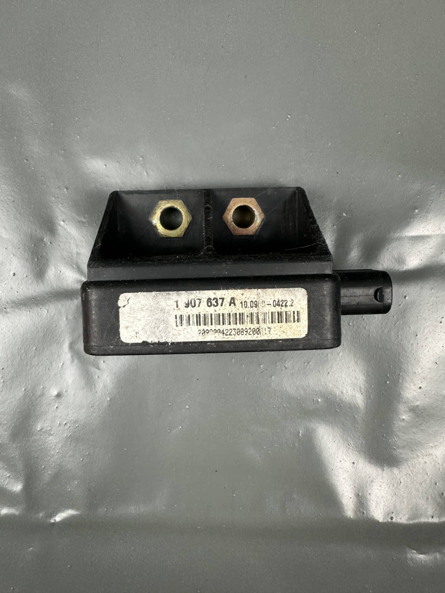 1J0907657A / 1J1907637A VW Golf 4 Bora Audi A3 8L TT 8N Capteur de vitesse de lacet ESP – Pièce d'origine, d'occasion et testée