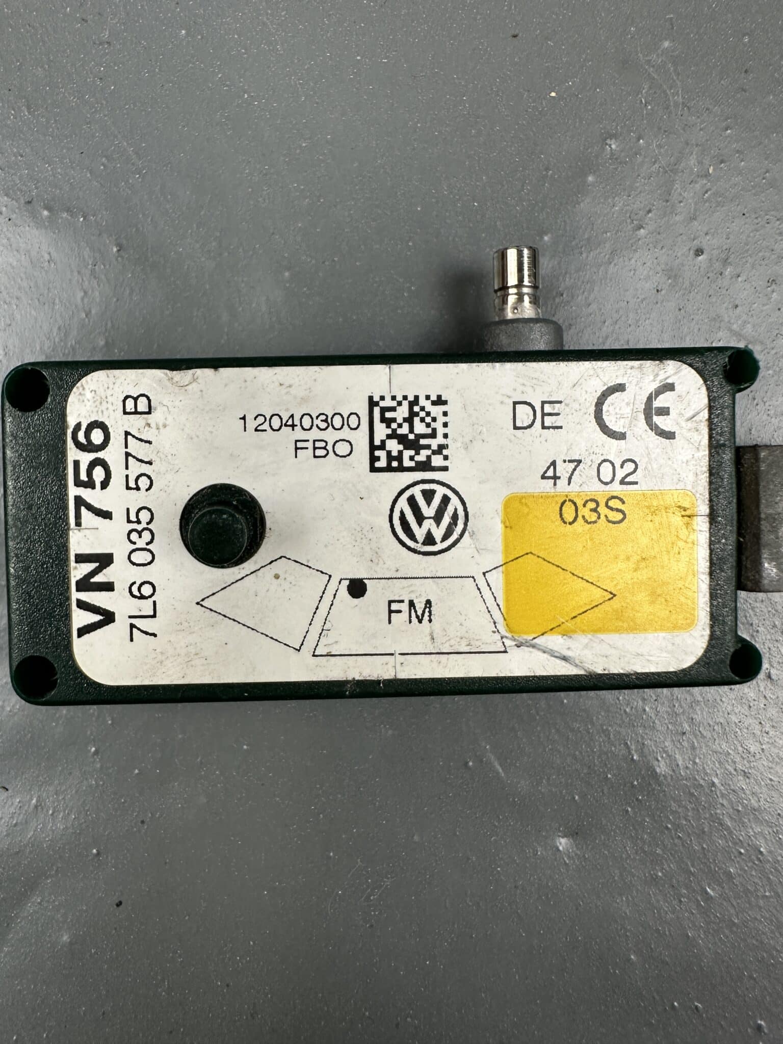 7L6035577B / 7L6035577A VW Touareg 7L FM Antenna Amplifier VN756 – OEM Used & Tested