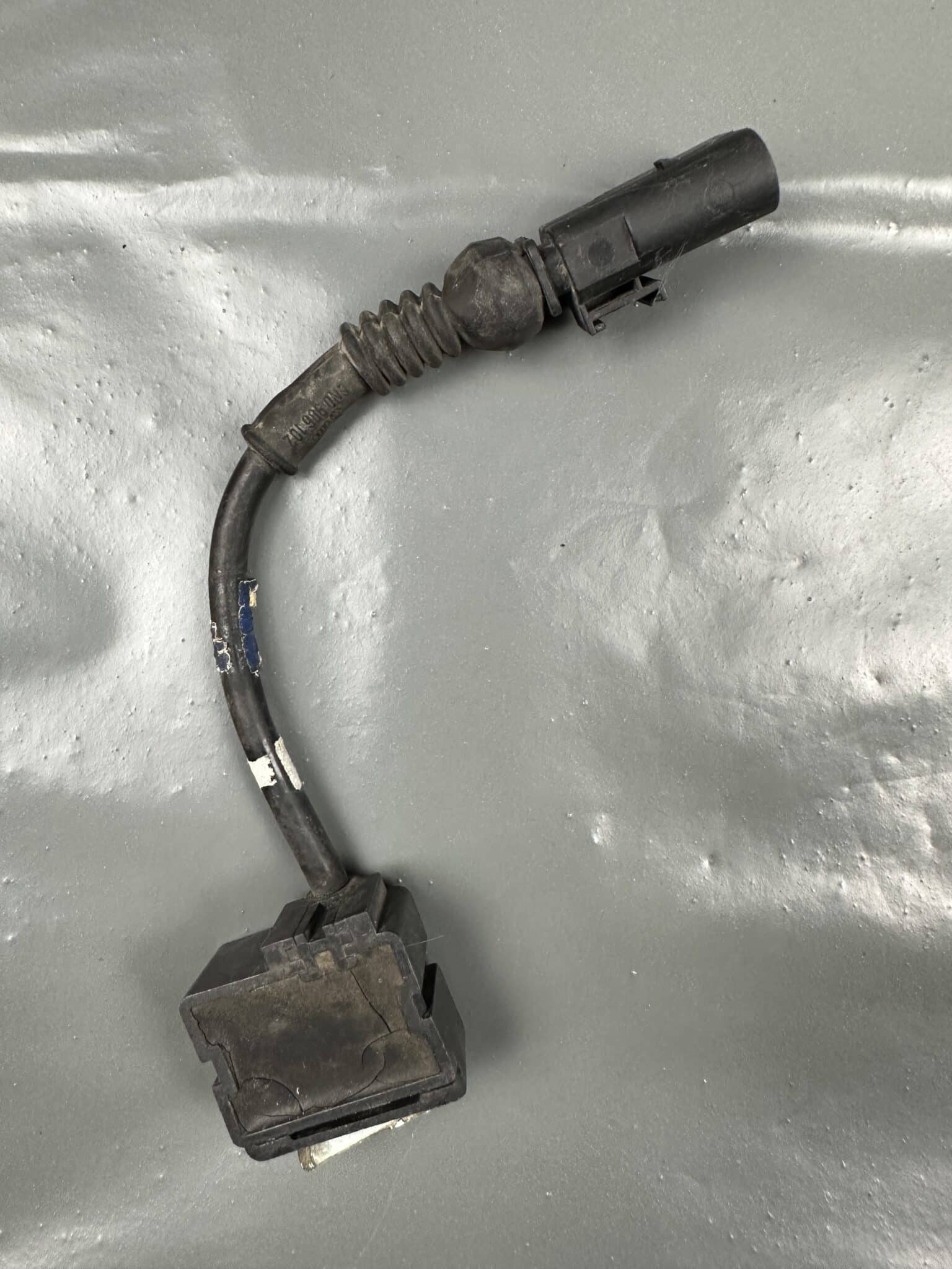 7L0907674 / 15.1792-0018.2 VW Touareg 7L Porsche Cayenne Air Suspension Sensor Right – OEM Used & Tested
