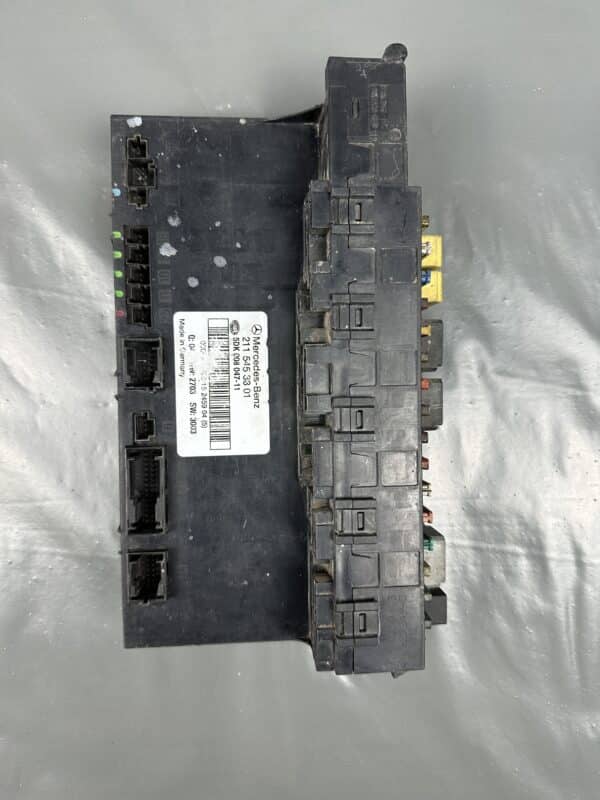 A2115453301 Mercedes W211 E-Class Rear SAM Fuse Box Module – OEM Used & Tested